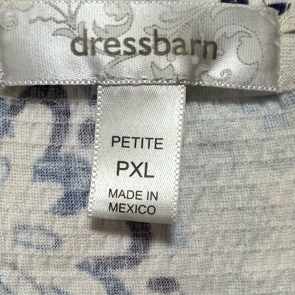 Embroidered Neckline Sleeveless - Picture 4 of 6